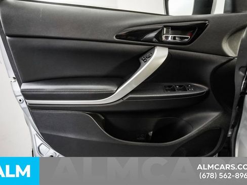 Used 2024 Mitsubishi Eclipse Cross SE image 50