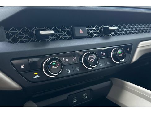 Used 2025 Honda Accord SE image 26