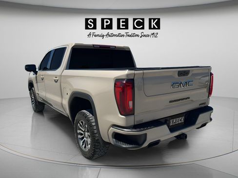 Used 2022 GMC Sierra 1500 AT4 w/ AT4 Preferred Package AWD/4WD image 3