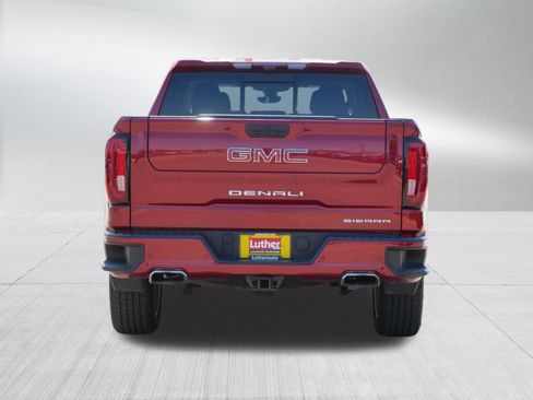 Used 2021 GMC Sierra 1500 Denali w/ Denali Ultimate Package AWD/4WD image 6