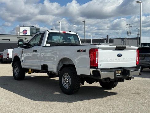 New 2026 Ford F250 XL w/ XL Off-Road Package AWD/4WD image 7