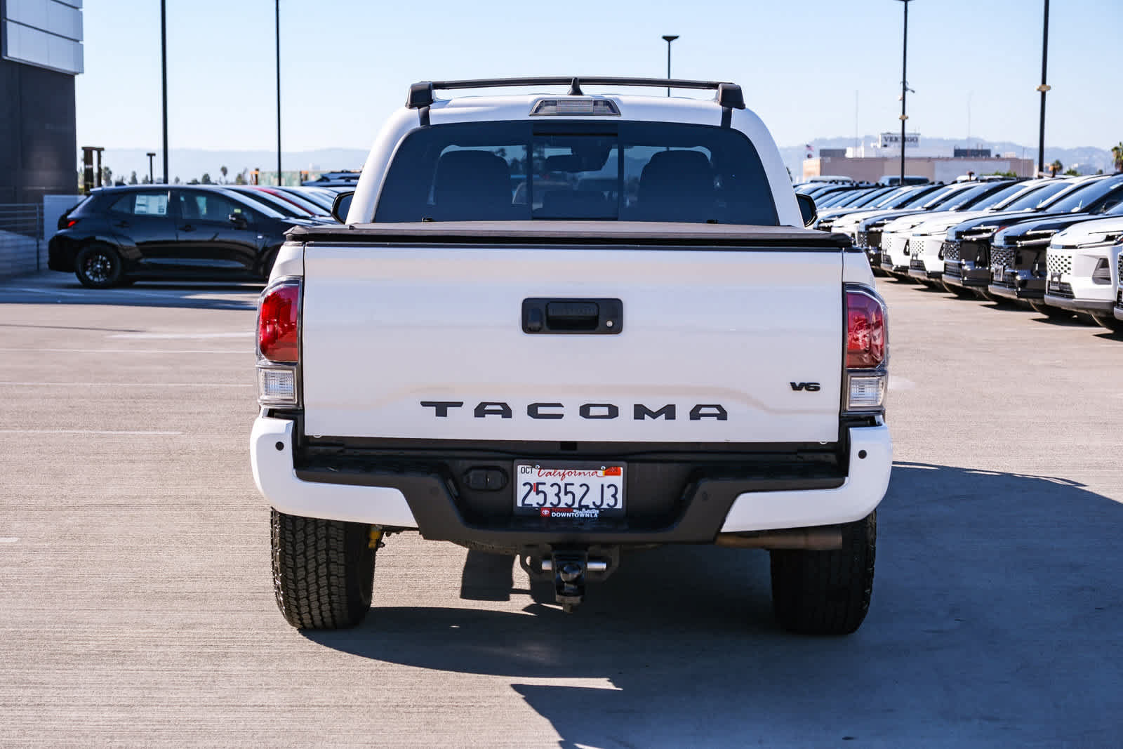 Certified 2022 Toyota Tacoma TRD Off-Road w/ Technology Package AWD/4WD image 5
