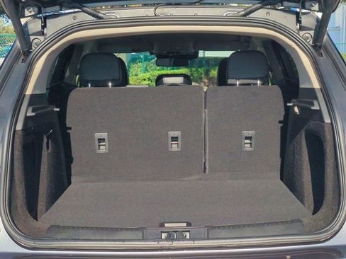 New 2026 Lincoln Corsair Premiere image 13