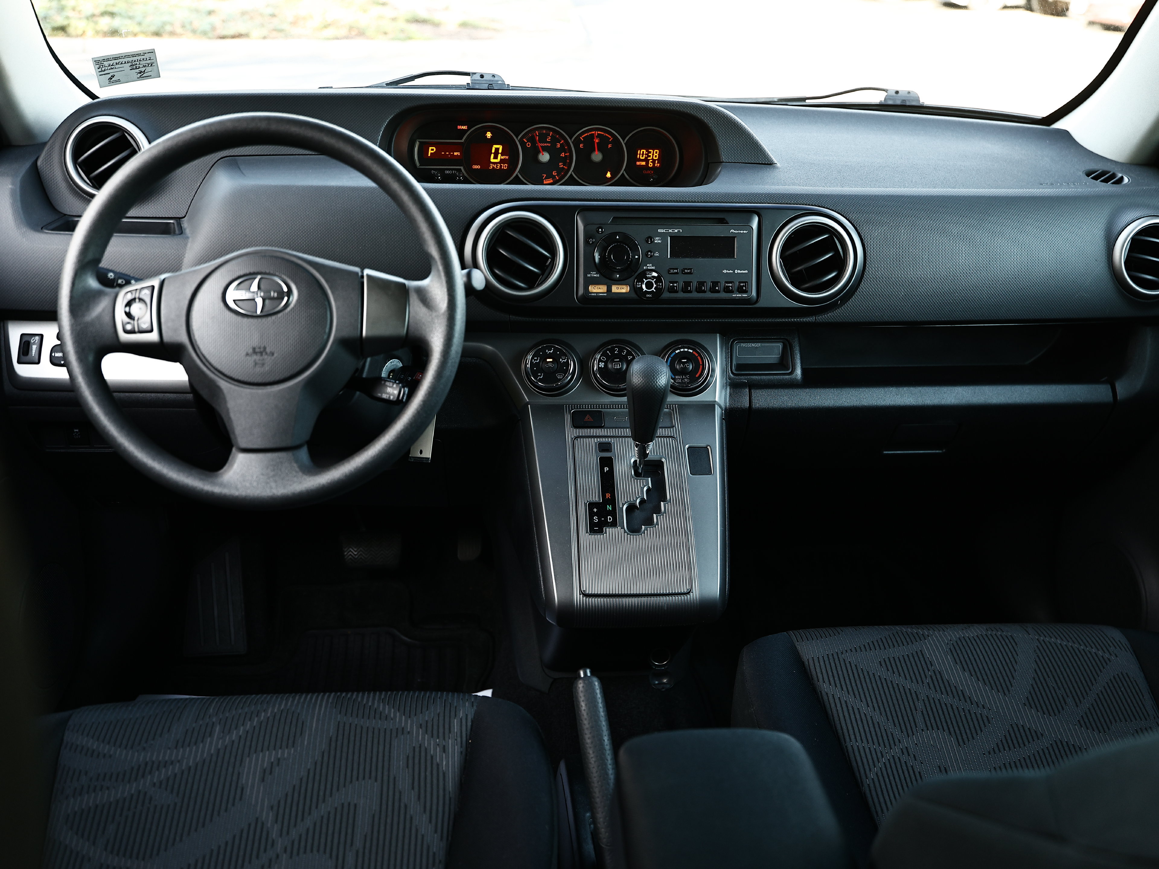 Used 2013 Scion xB FWD image 26