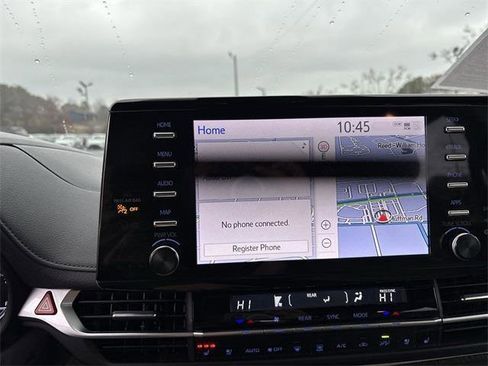 Certified 2024 Toyota Sienna Limited image 17