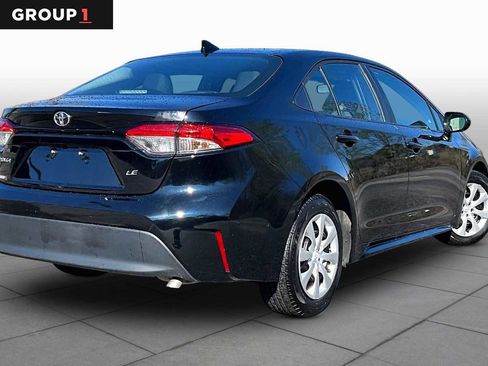 Used 2024 Toyota Corolla LE FWD image 13