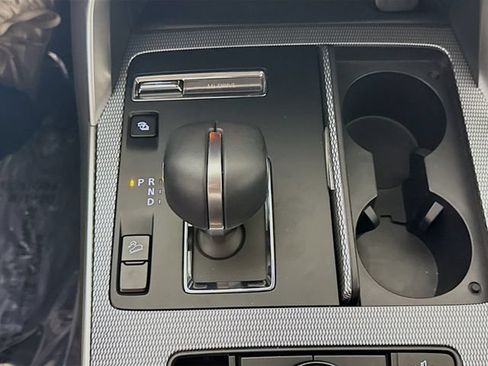 Used 2025 MAZDA CX-90 Plug-In Hybrid w/ Preferred AWD/4WD image 17