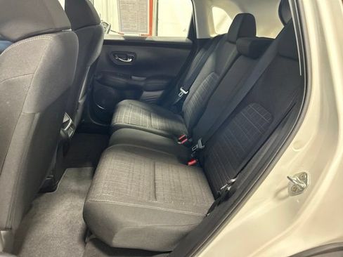 Certified 2023 Honda HR-V LX image 18
