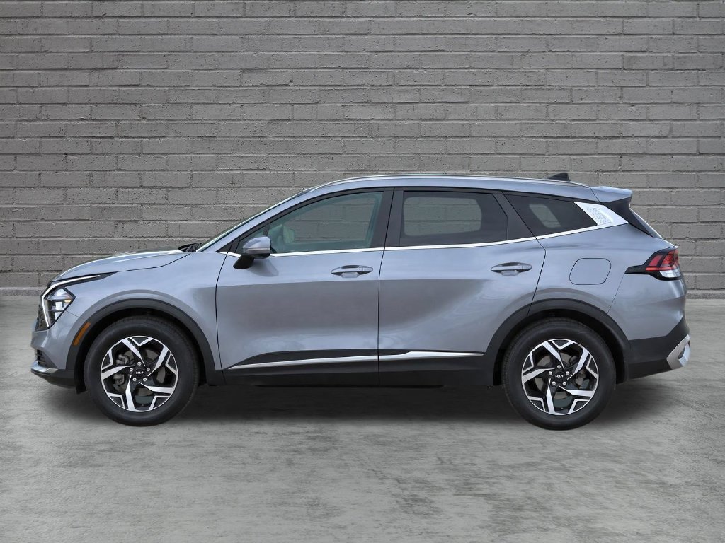 Used 2023 Kia Sportage LX FWD image 8