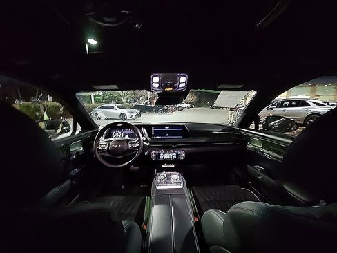 Used 2024 Genesis G90 3.5T image 20