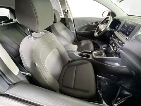 Used 2023 Hyundai Kona SEL image 25