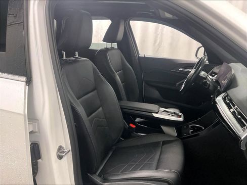 Used 2023 BMW X1 xDrive28i image 11