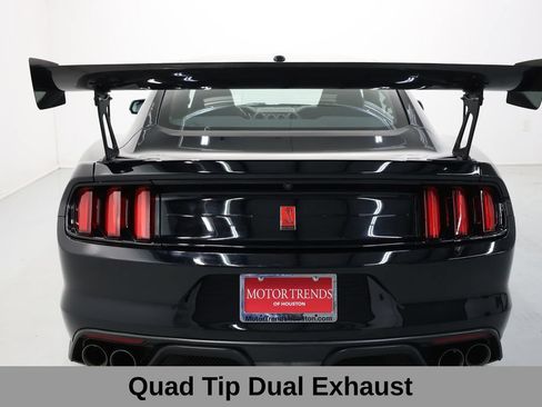 Used 2019 Ford Mustang Shelby GT350R w/ GT350R Equipment Group 920A RWD image 49