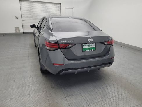 Used 2022 Nissan Sentra SV FWD image 6