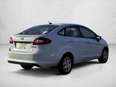Used 2013 Ford Fiesta S image 5