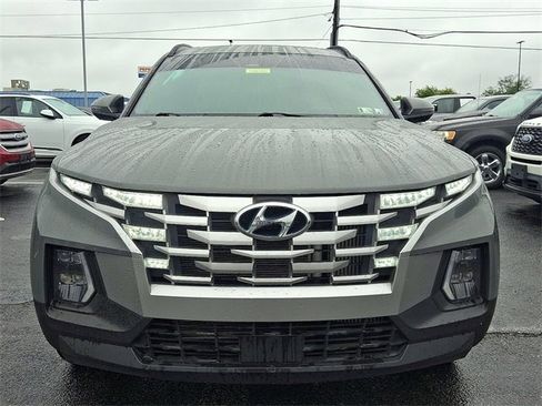 Used 2023 Hyundai Santa Cruz SEL Premium image 2