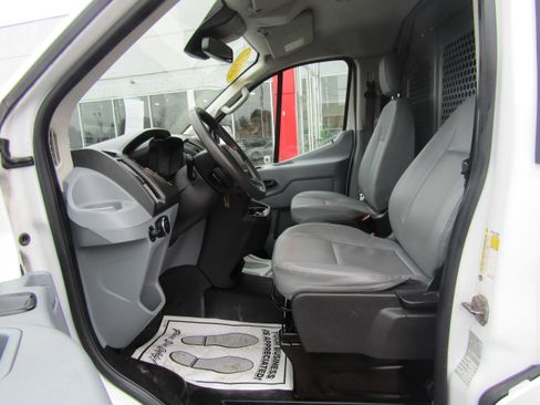 Used 2017 Ford Transit 150 LOW ROOF W/SLIDING SIDE DOOR W image 13