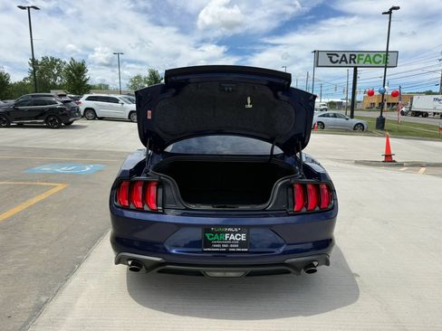 Used 2020 Ford Mustang Coupe RWD image 12