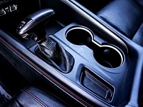 Used 2024 Dodge Durango GT image 20