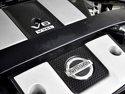 Used 2013 Nissan 370Z Touring w/ Sport Pkg image 39