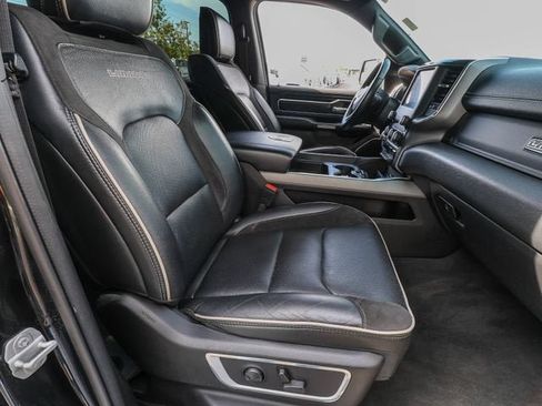 Used 2022 RAM 1500 Laramie w/ Sport Appearance Package AWD/4WD image 23