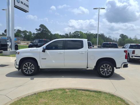 Used 2022 Chevrolet Silverado 1500 LT w/ LPO, Liner Protection Package RWD image 8
