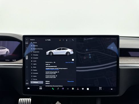 Used 2022 Tesla Model S AWD/4WD image 28