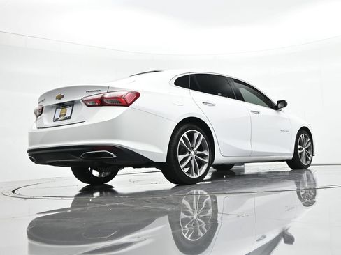 Used 2020 Chevrolet Malibu Premier FWD image 20