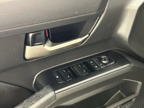 Used 2025 Toyota Tacoma TRD Sport RWD image 19