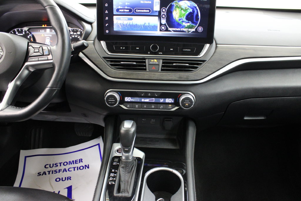 Used 2023 Nissan Altima 2.5 SL FWD image 23