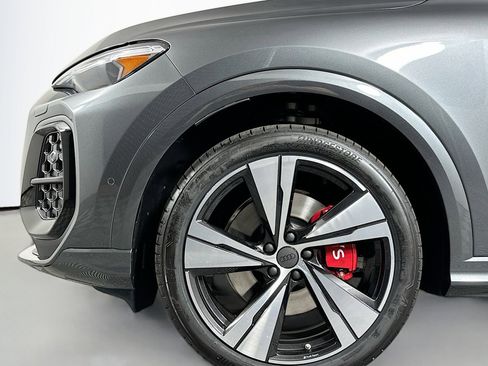 New 2026 Audi SQ5 Premium Plus AWD/4WD image 11