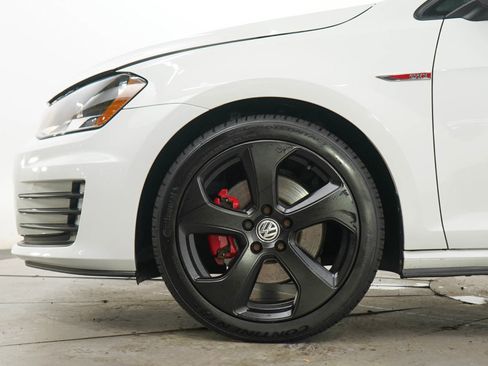Used 2017 Volkswagen GTI S FWD image 26