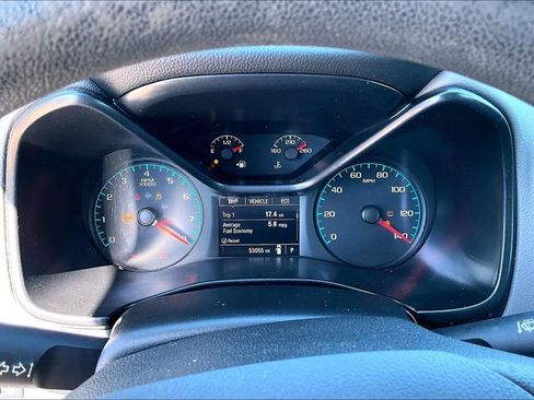 Used 2018 Chevrolet Colorado W/T RWD image 18