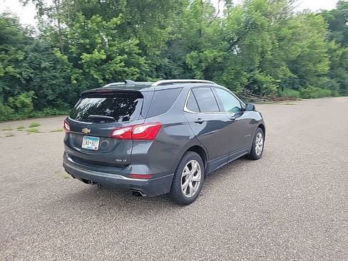 Used 2018 Chevrolet Equinox LT w/ Sun & Infotainment Package AWD/4WD image 15