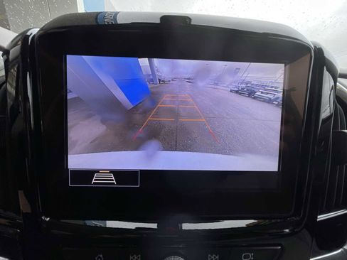 Certified 2020 Chevrolet Traverse LT w/ LPO, Floor Liner Package image 14