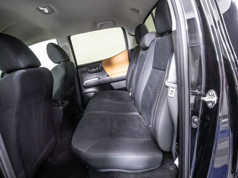 Used 2020 Toyota Tacoma SR5 image 11