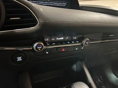 Used 2025 MAZDA MAZDA3 s image 30