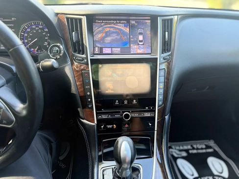 Used 2015 INFINITI Q50 Premium w/ Deluxe Touring Package RWD image 9