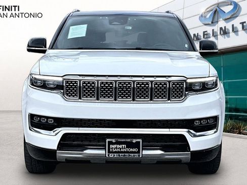 Used 2024 Jeep Grand Wagoneer L 4WD image 4