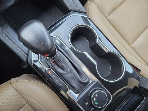 Used 2022 Chevrolet Blazer Premier w/ Enhanced Convenience Package image 20