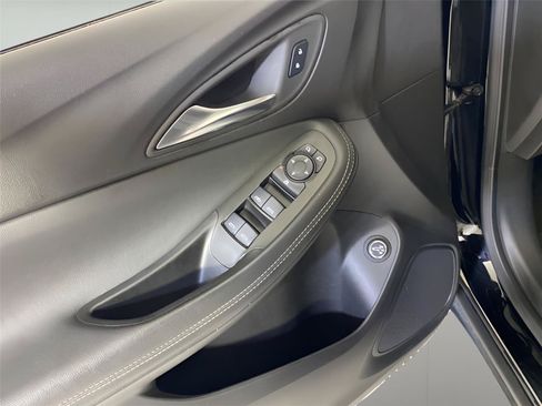 Used 2024 Buick Encore GX Preferred w/ Comfort Package FWD image 19