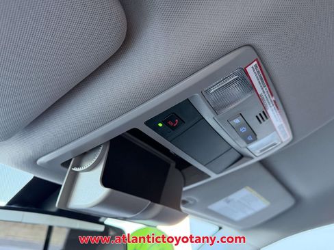 Used 2022 Toyota Tacoma SR w/ SX Package image 30