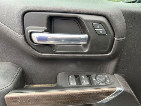 Used 2020 Chevrolet Silverado 1500 LT w/ All-Star Edition image 19