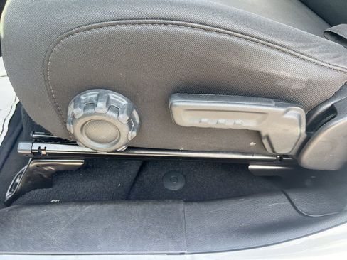 Used 2019 Jeep Wrangler Unlimited Sport S image 31