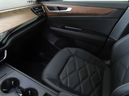 New 2026 Volkswagen Atlas SE image 19