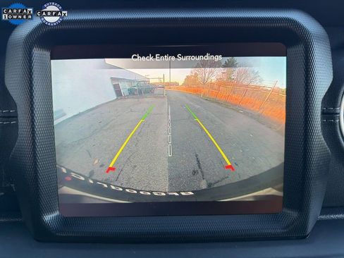 Used 2022 Jeep Wrangler Unlimited Rubicon 4xe w/ Cold Weather Group image 36