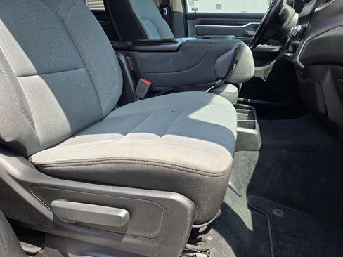 Used 2019 RAM 1500 Big Horn w/ Trailer Tow Group RWD image 9