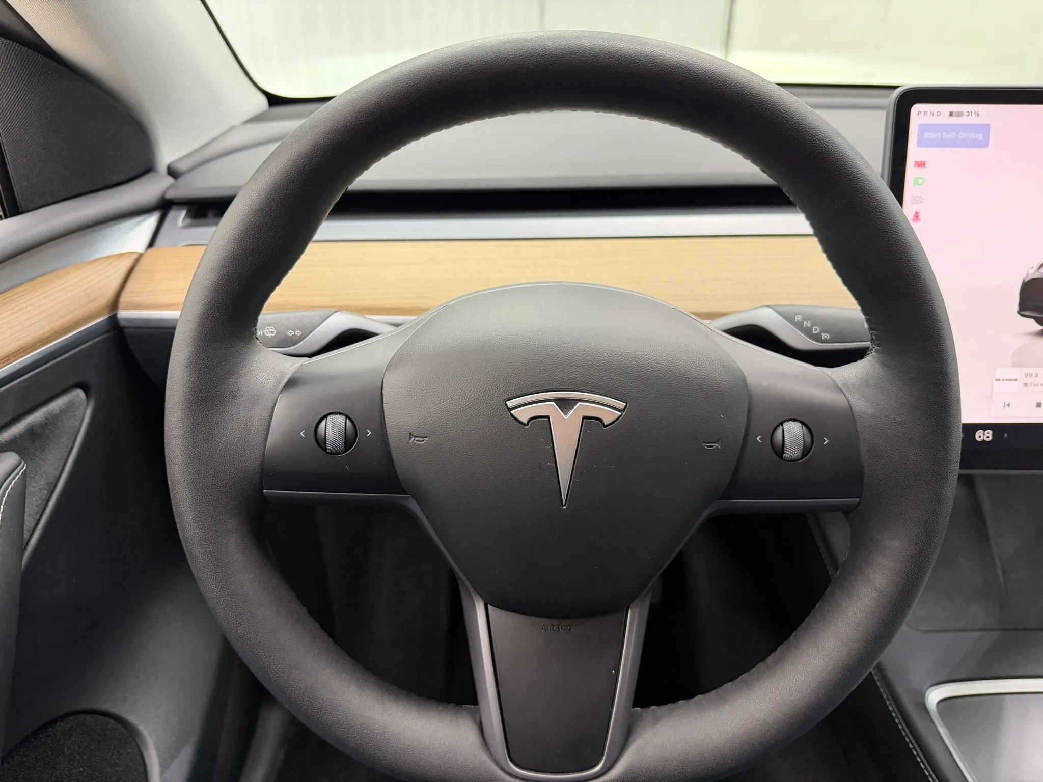 Used 2024 Tesla Model Y Long Range AWD/4WD image 21
