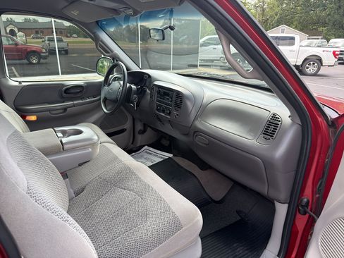 Used 2000 Ford F150 XLT RWD image 13