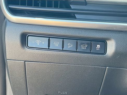 Used 2025 Kia Telluride EX X-Line AWD/4WD image 10
